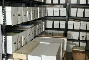 HUGE RANDOM COMIC LOT X20 DC Only Bagged/Boarded, Silver - Modern, No Duplicates - Picture 1 of 3