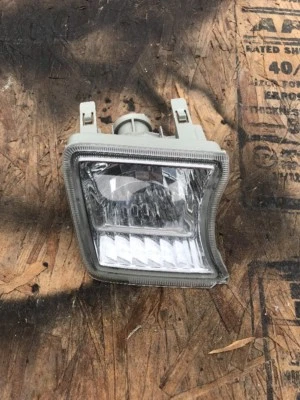 Toyota Prius 2010-2011 señal de giro izquierda ¡¡OEM!! 81520-47020 Foto 1 de 4