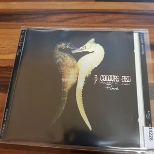 3 COLOURS RED : Pure AUSTRIA > VG+ (CD) - Bild 1 von 3