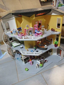 Playmobil Wohnhaus 9266 mit Erweiterung - Bild 1 von 12
