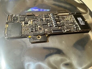Apple MacBook Retina 12" 2017 Logic board - Bild 1 von 1