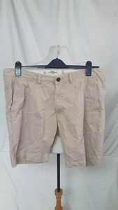 Mens Shorts, H&M, Beige, Cotton, 40" Waist, 20" Length, 9" Inside Leg J7518 - Picture 1 of 3
