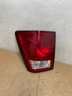 Jeep Grand Cherokee 2007 2008 2009 2010 conductor izquierdo luz trasera izquierda fabricante original V3472 DW Foto 1 de 4