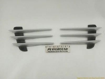 Par de molduras de rejilla de guardabarros delantero Chrysler Crossfire para 2004-2008 04 05 Foto 1 de 4