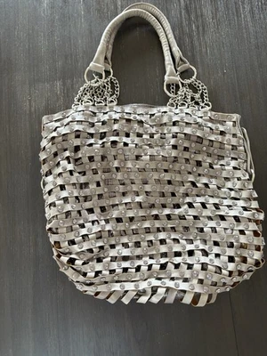 Bolso estilo hobo/hombro para mujer. Gris Excelente Estado Foto 1 de 4