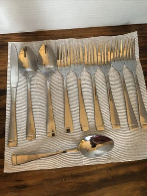 Oneida Flatware 10 Piece Lot Mercer Mirror 2 Dinner Forks 4 Salad 3 Spoons 1 Kni - Image 1 of 4