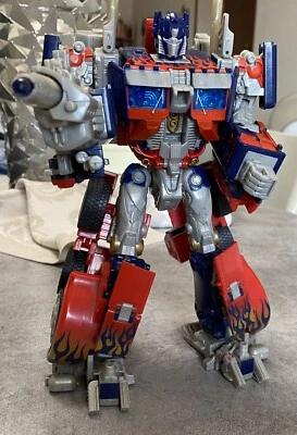 Optimus Prime-Leader-Transformers (2007) - Immagine 1 di 2