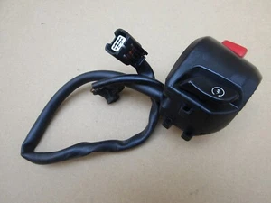 Honda CB300R 2018 5,246 miles right handlebar switch gear (6370) - Picture 1 of 8