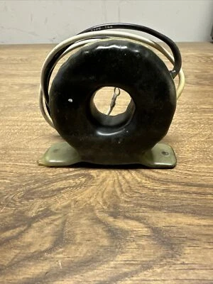 Transformador de corriente Midwest, 6CT1158, relación 150/5 25-400 ciclos Foto 1 de 3