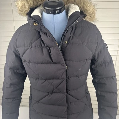 Chaqueta acolchada de plumón Eddie Bauer para niños S (7/8) capucha forrada de sherpa con cremallera Foto 1 de 4