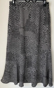 Vintage Sag Harbor Skirt Womens 8 Petite Patchwork Floral Tiered Maxi Boho - Picture 1 of 5