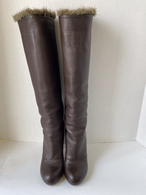 Botas altas Louis Vuitton 30 € (Gtos. de envío incluidos) en lugar