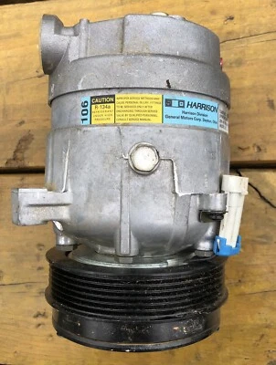GENUINE GM A/C COMPRESSOR CADILLAC CHEVROLET OPEL VAUXHALL Air Conditioning - Image 1 of 4