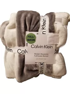 CALVIN KLEIN Modern Reversible Gray White Queen Soft Fleece Blanket 90 X 90 - Picture 1 of 8