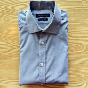 Tommy Hilfiger Medium Shirt Mens Blue Striped 22" Pit-to-Pit Style 15.5" Collar - Picture 1 of 11