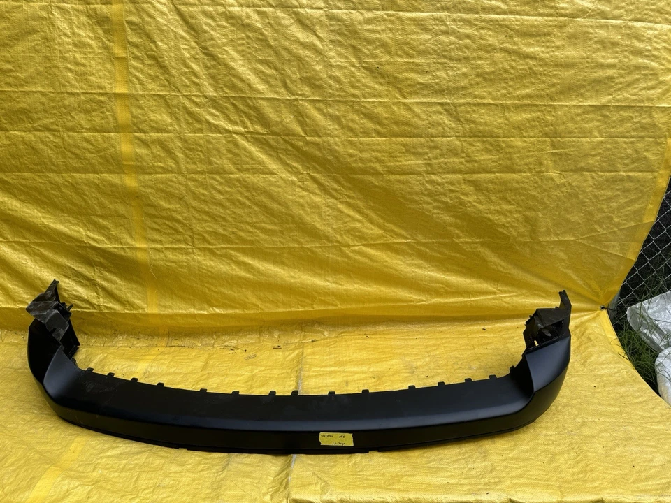 Cubierta de parachoques delantero deportiva OEM 2011-2017 Jeep Patriot Latitude/Latitude X/Limited/ Foto 1 de 4