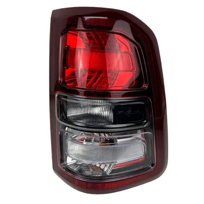 Lámpara de luz trasera negra incandescente derecha Ram 1500 2019-2024 OEM 68261576AE Foto 1 de 4