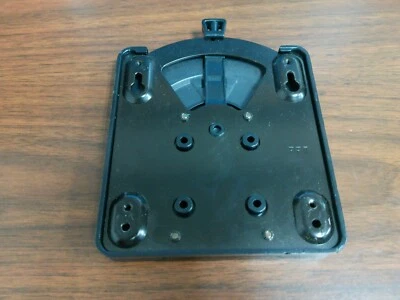 HP Quick Release 2 Bracket to Monitor Stand  6KD15AT- Black - Image 1 of 2