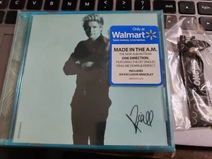 One Direction – Made In The A.M. Walmart exclusive Niall cover fabric bracelet - Zdjęcie 1 z 2