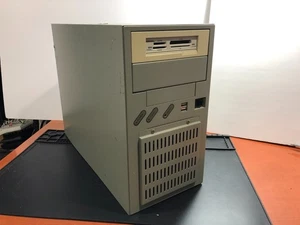 Advantech Industrial PC IPC-6608BP-30ZE, Q9550, 8GB DDR2, Kvaser Leaf Light HS - Picture 1 of 18