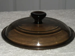 PYREX Coperchio Ambra 6" V-1-C Coperchio Vetro Ambrato Trasparente, Buone Condizioni - Foto 1 di 5