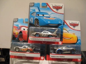 MATTEL PIXAR CARS 1:64 2020 SILVER COLLECTION THE KING / MCQUEEN / DINOCO CRUZ - Picture 1 of 4