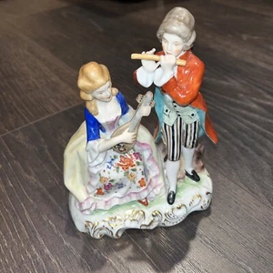 Vintage Capodimonte Dresden Couple Playing Flute & Lute Porcelain Figurine - Picture 1 of 8
