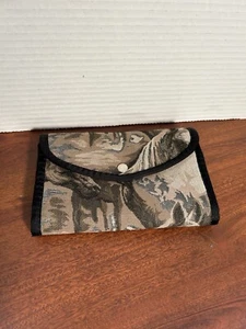 Billfold Clutch Women’s Horse Print 4.5" X 7" Wallet Compartments Vintage - Picture 1 of 7