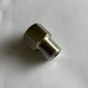 Adaptador métrico hembra de tubo 1/4" NPT macho M10X1 M10X1.0 - Imagen 1 de 2