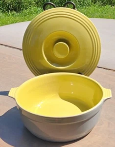 Collectible Hall Ovenware Covered Casserole For General Electric Vintage - Picture 1 of 18