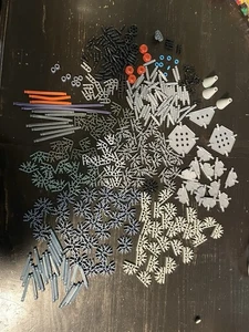 Posten lose k’Nex Metallic Blau Grün Silber Teller Extras - Bild 1 von 11