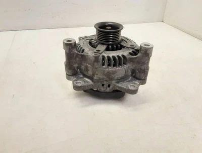 Alternador Jeep JK Wrangler OEM Denso 3,6 L 160 amperios 2012-2018 P68078950AA Foto 1 de 4