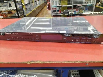 TASCAM CD-500B Commercial CD Player Used Professional Audio Equipment - Image 1 of 4