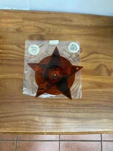 Madonna- 7"vinyl picture -shaped disc - Dress You Up / I Know It - Picture 1 of 2