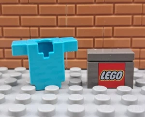 LEGO Minecraft Medium Azure Minifigure Armor Breastplate Rectangular 19723/38000 - Picture 1 of 5