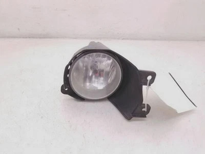 Нижний противотуманный фонарь 08 09 10 11 12 13 14 15 16 17 TOYOTA SEQUOIA 81210-AA030  - Изображение 1 из 4