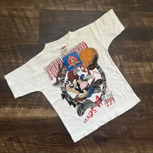 Vintage Looney Tunes NWT Taz Tasmanian Devil Basketball Graphic T Shirt Small 4T - Picture 1 of 11