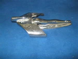 Ornamento cappuccio Nash Flying Lady anni 50 disegnato da George Petty - Foto 1 di 12