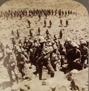 Stereoview Britains Soldiers Charge Kopjes Boer War South Africa 1901 - Picture 1 of 3