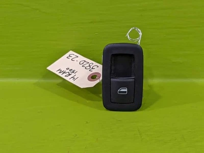 INTERRUPTOR VENTANA TRASERA DERECHA PASAJERO 13 14 15 16 17 18 RAM 1500 OEM 3820-23 Foto 1 de 3