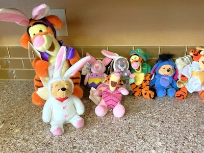 Lot of 8 VTG. pooh, tigger, eeyore, piglet, plush bean bag w/tags - Image 1 of 4