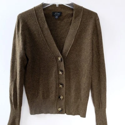 Suéter Cárdigan Clásico 100% Cachemira J CREW XS Cuello en V Oliva K3746 Foto 1 de 3
