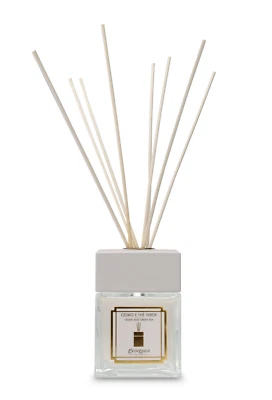 ERBOLINEA NUOVO PROFUMO PER AMBIENTE LINEA LE CLASSICHE CEDRO E THE VERDE 200ml - Immagine 1 di 3