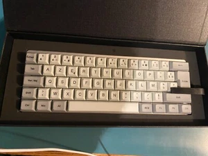 *NEW* Vortex 10 10th Anniversary Edition Mechanical keyboard Cherry MX RED / FR - Afbeelding 1 van 6