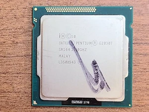 INTEL G2030T 2.6GHz DUAL CORE SOCKET LGA1155 CPU PROCESSOR SR164 CM8063701450500 - Picture 1 of 2