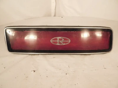 Luz trasera derecha para pasajero Buick Riviera 86-88 freno 1650382 Foto 1 de 4
