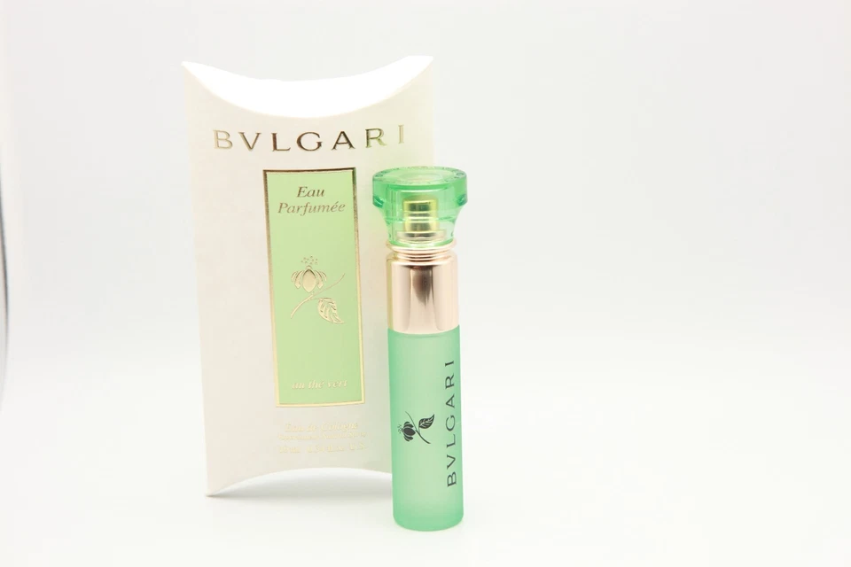 BVLGARI au thé Vert (Green Tea) Eau de Cologne - .34 Fl oz / 10mL NEW - Image 1 of 3