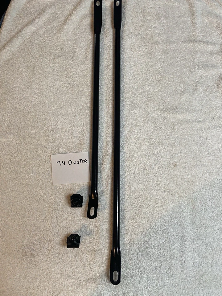 MOPAR 1974 PLYMOUTH DUSTER UPPER FENDER BRACES+CLIPS 73-76  A-BODY DART SPORT!!! Foto 1 de 4