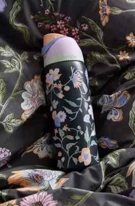 Owala 32 oz Freesip UO Urban Outfitters esclusivo - giardino di mezzanotte IN MANO - Foto 1 di 1