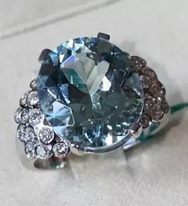 Anillo de Oro Blanco 18kt. con Diamante Ed Aguamarina Natural Ovalados Ct. 6,76 - Imagen 1 de 6